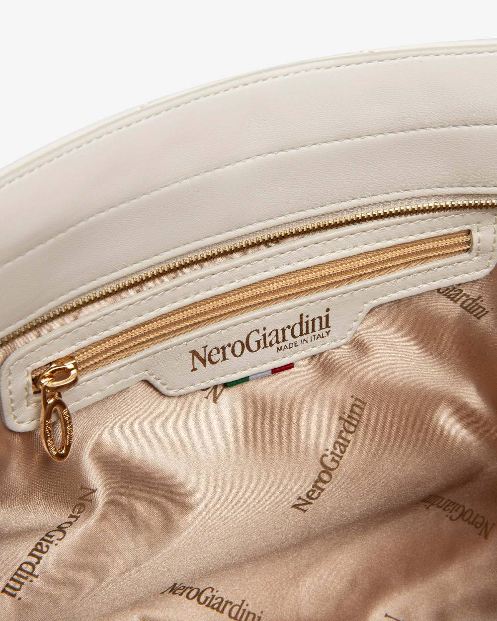 NeroGiardini Art. E443772D Vendita