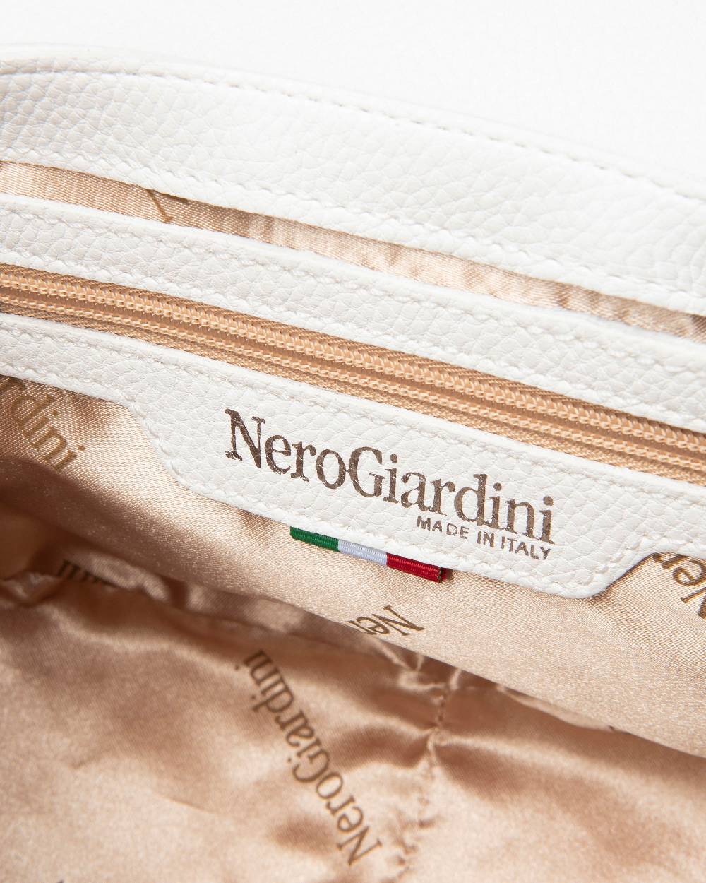 NeroGiardini Art. E443784D Soddisfazione Garantita