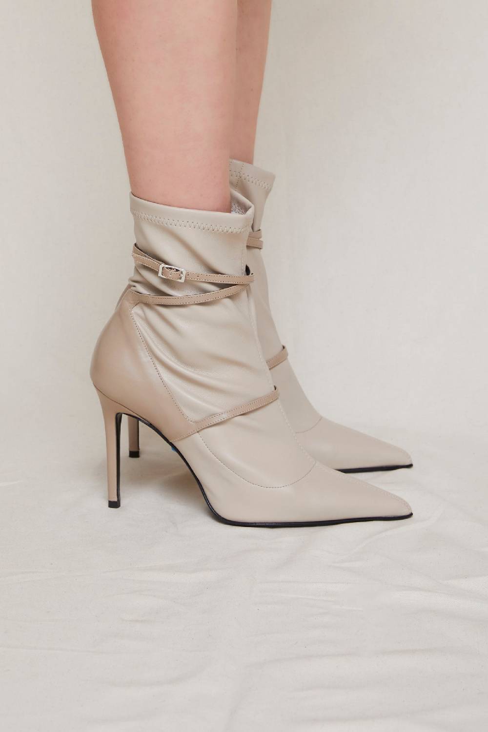 Kalliste K95 STRETCH ANKLE BOOTS OFF-WHITE Novità