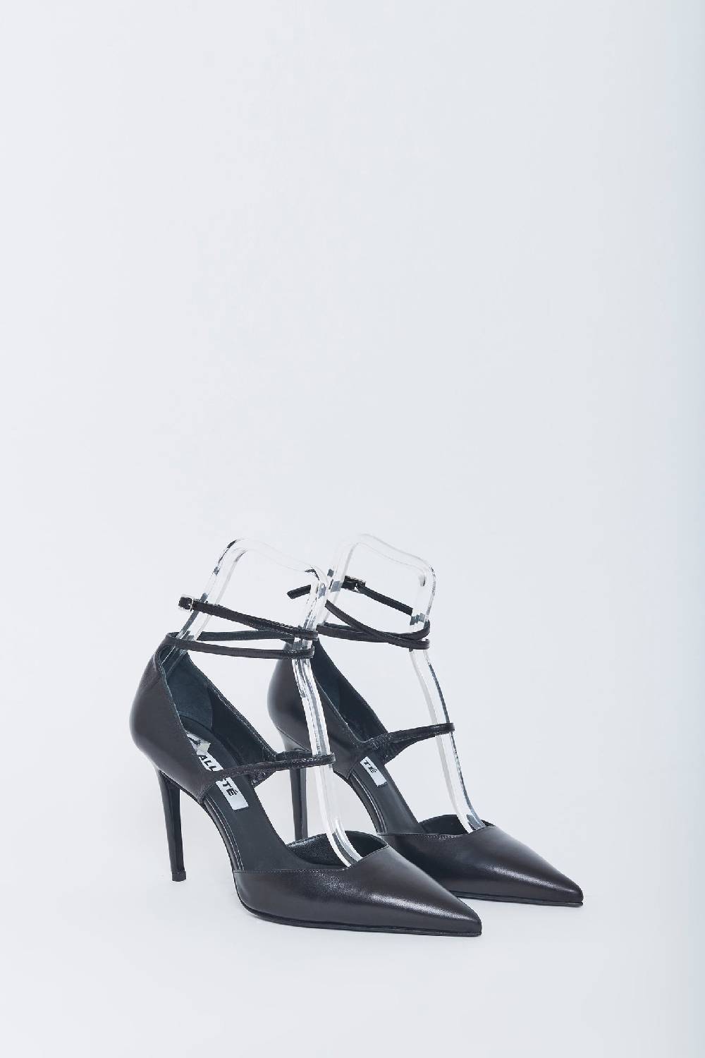 Kalliste K95 DÉCOLLETÉ BLACK Sconto