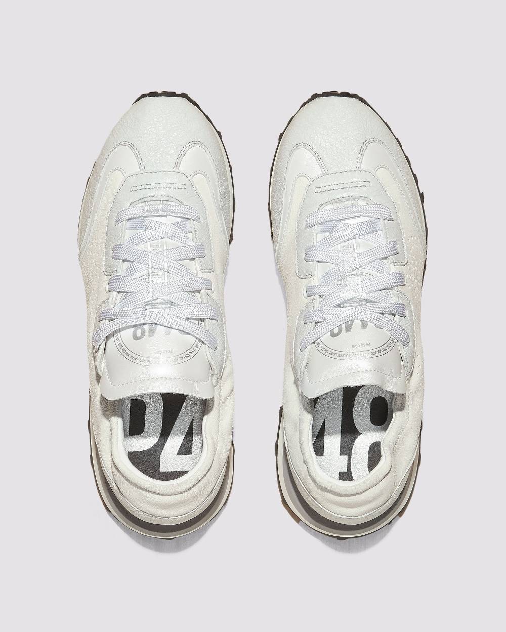 P448 Audry White Online