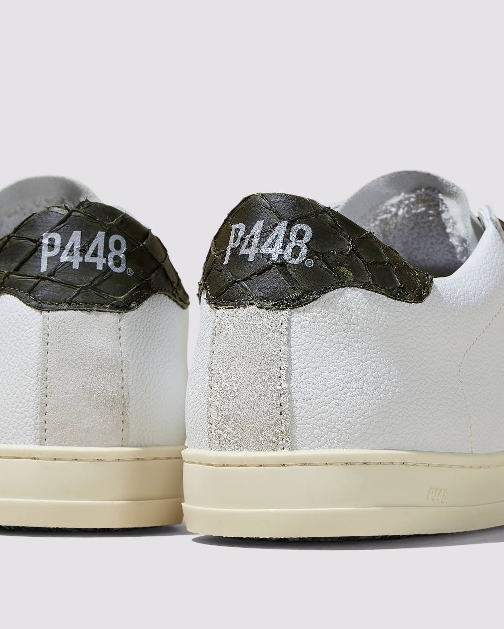 P448 John Carp/Army Prezzo Ridotto
