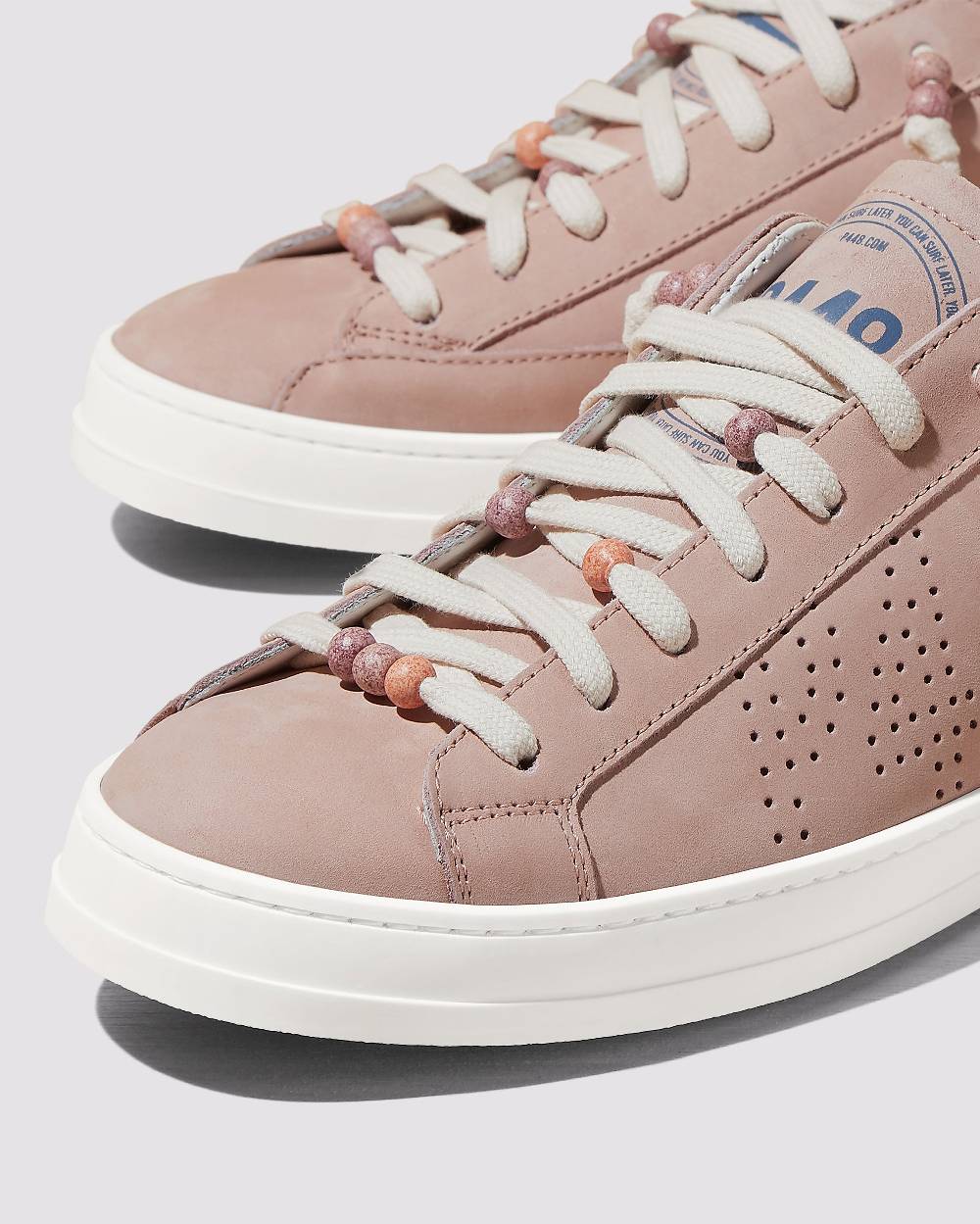 P448 John Pinata Fino Al -60%