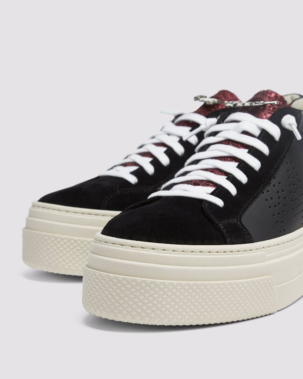 P448 Thea Platform Black/Stud Fino Al -60%