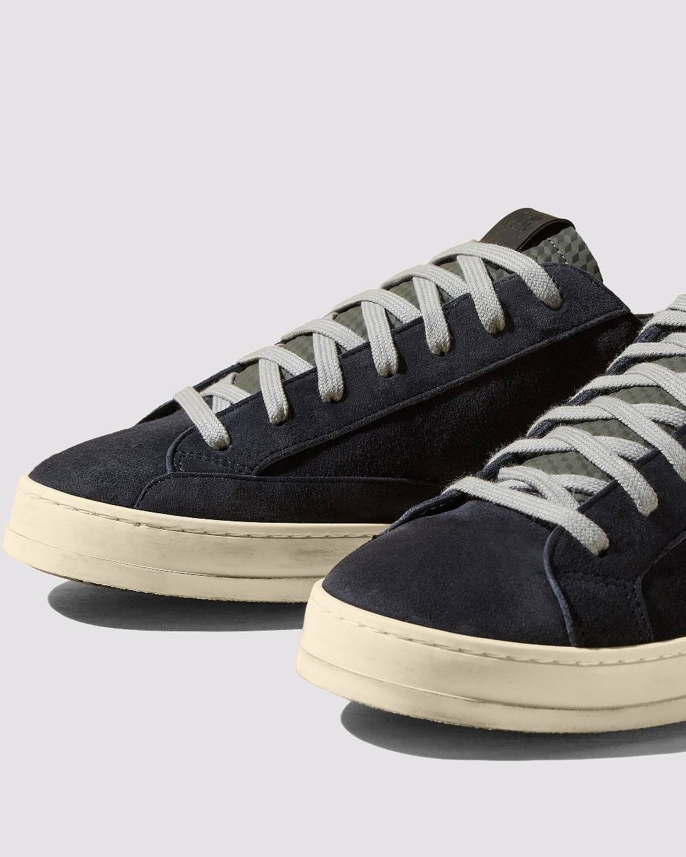 P448 John Futura Sottocosto