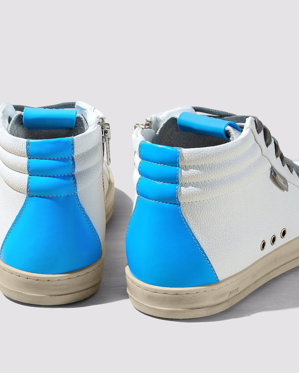 P448 Skate Recycled White/Blue Offerta