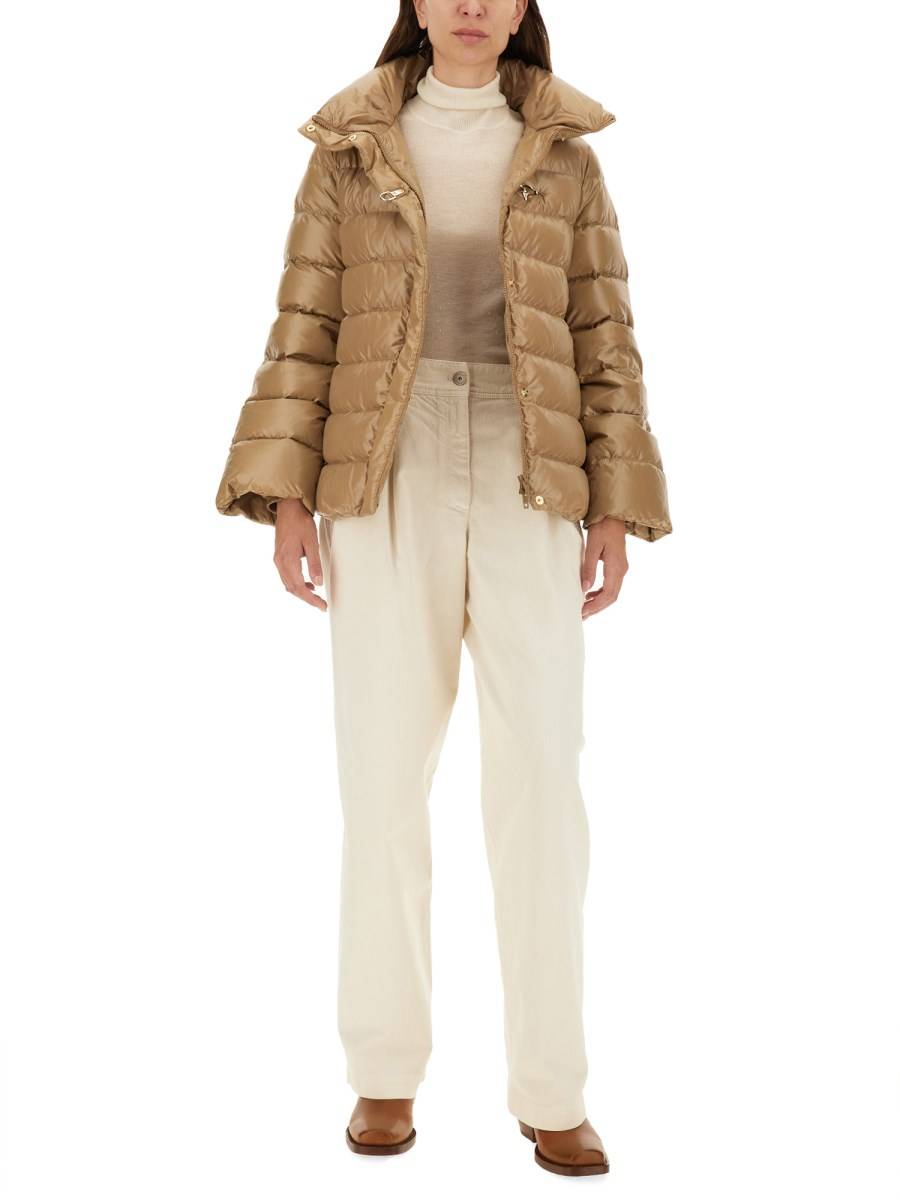 FAY CAPPA IN PIUMA CON GANCIO Fino al 50% di sconto