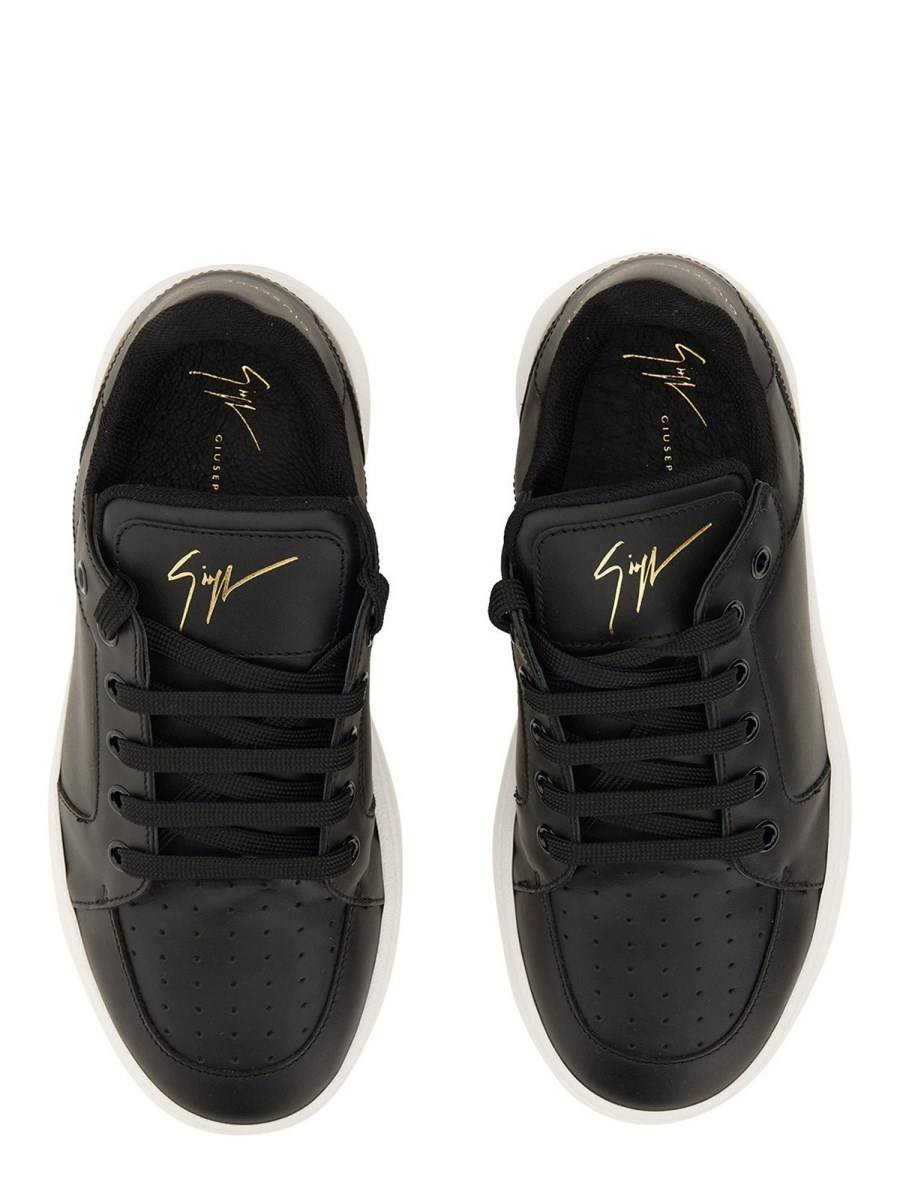 GIUSEPPE ZANOTTI SNEAKER IN PELLE CON LOGO Offerta esclusiva