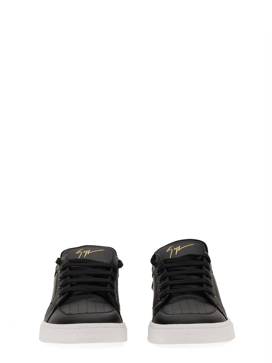 GIUSEPPE ZANOTTI SNEAKER IN PELLE CON LOGO Offerta esclusiva