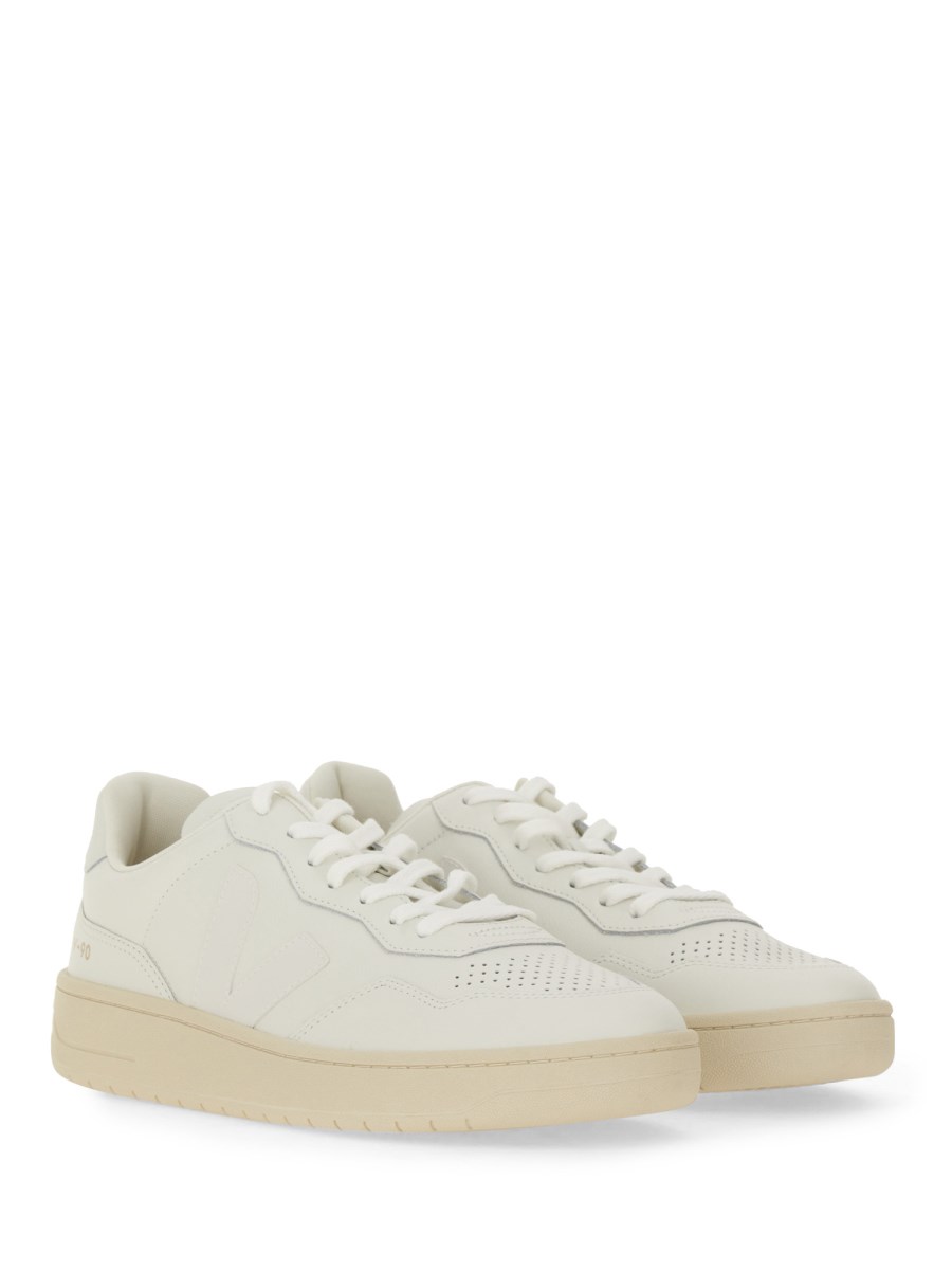 VEJA SNEAKER V-90 IN PELLE Offerte speciali
