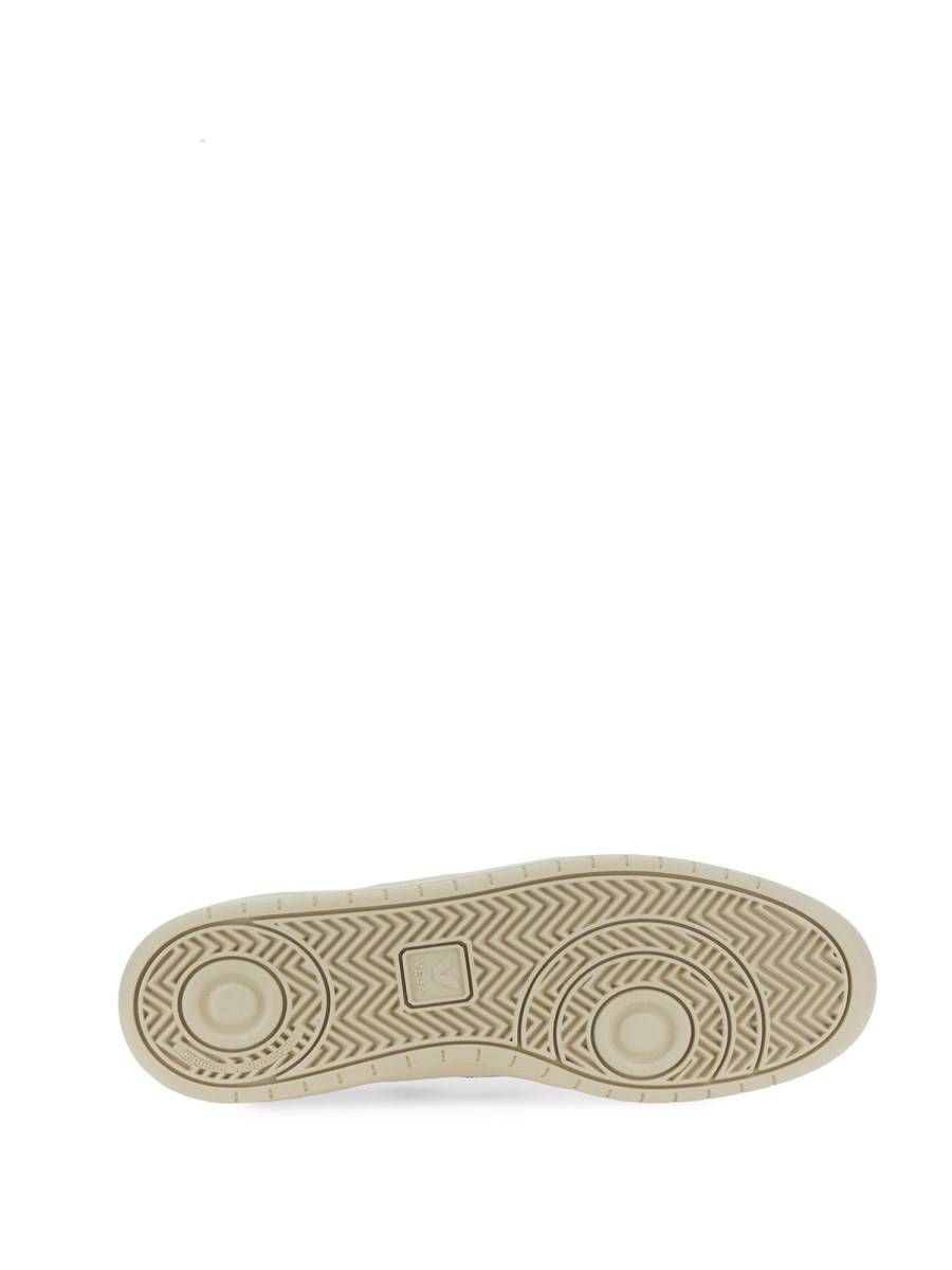 VEJA SNEAKER V-12 IN PELLE Nuovo