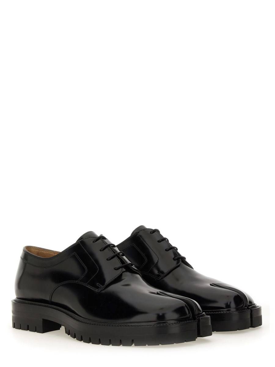 MAISON MARGIELA STRINGATA TABI IN PELLE 2025