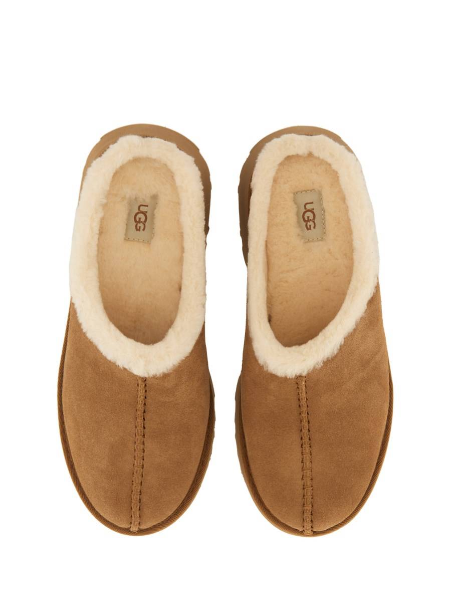 UGG SABOT NEW HEIGHTS COZY Comprane uno, ottenene uno gratis
