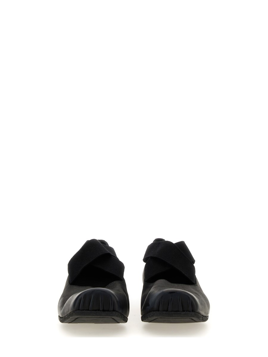 UMA WANG BALLERINA IN PELLE CON FASCE ELASTICHE 50% di sconto con spedizione gratuita