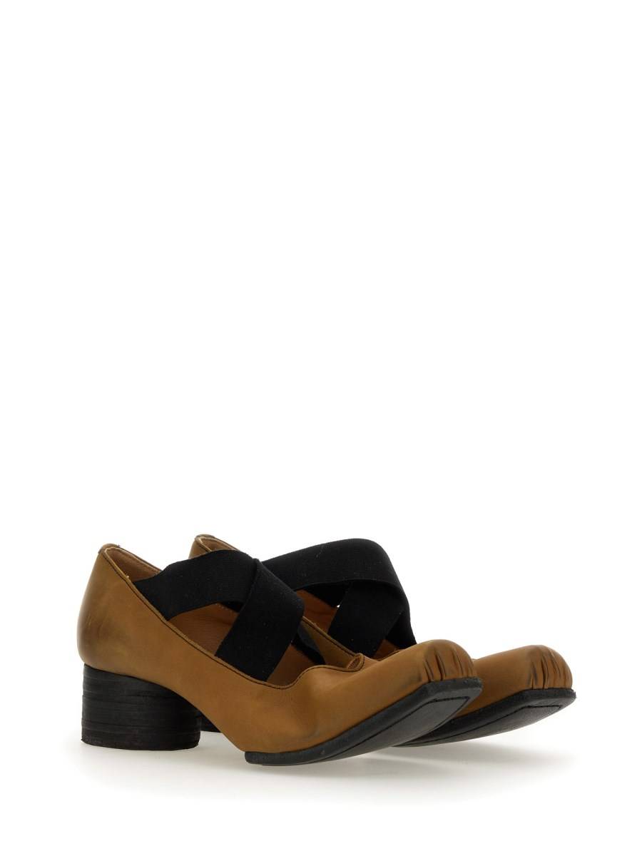 UMA WANG BALLERINA IN PELLE CON FASCIA ELASTICA E PUNTA IN GOMMA Officina