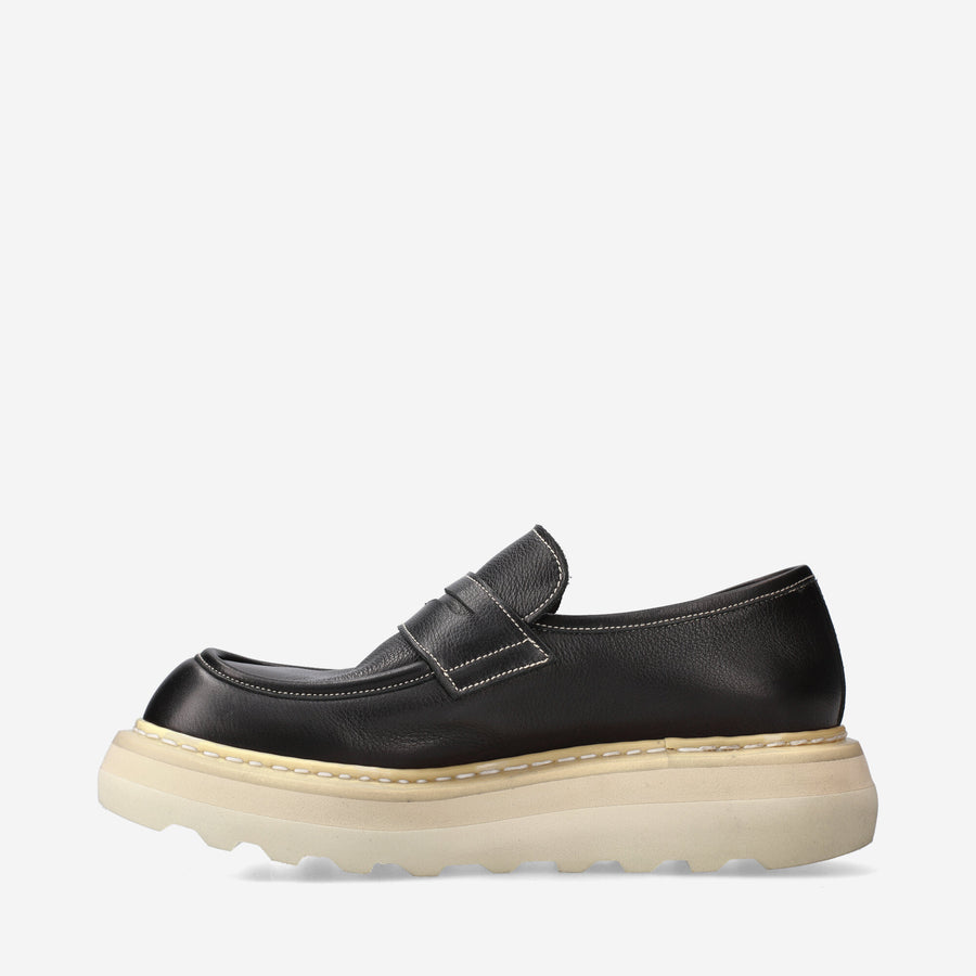 Premiata Mocassini Over Cal 32161B in vitello Liquidazione