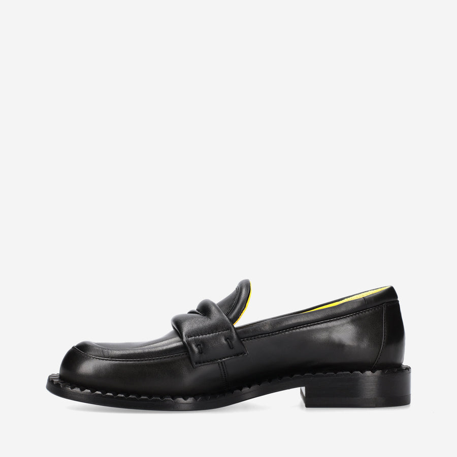 Premiata Mocassini Deb M6667B in nappa Outlet