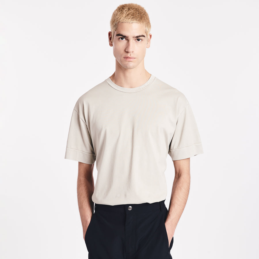 Premiata T-shirt con ricamo PR363705 Economico