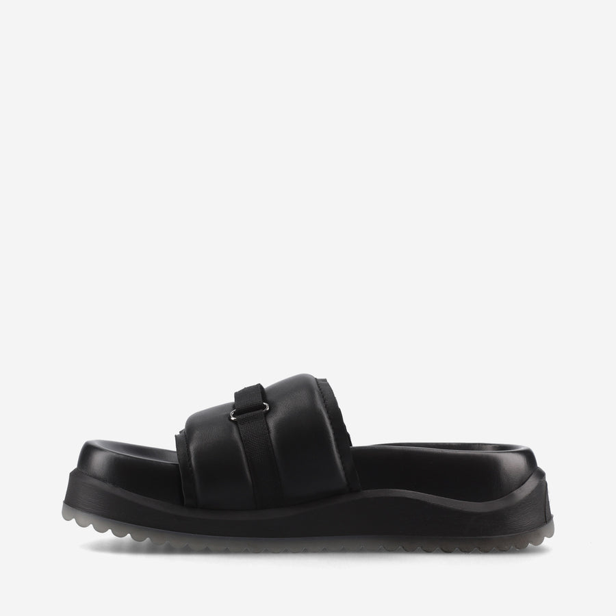 Premiata Sandali bassi in nappa imbottita M6697C Offerta San Valentino