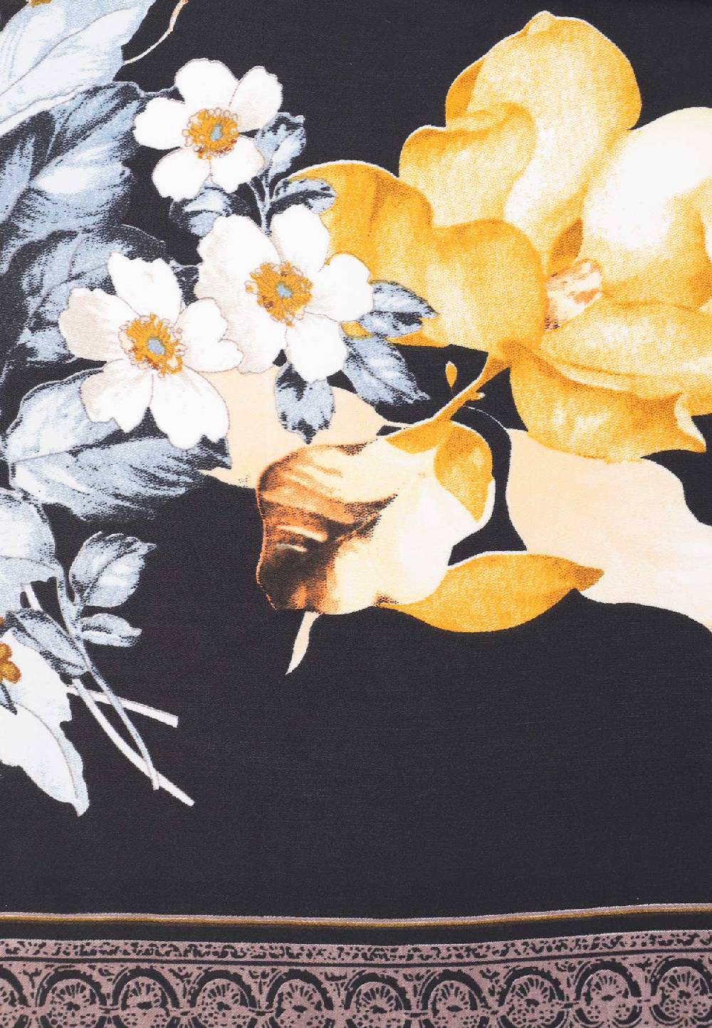 Queen Helena Foulard SC024 In Saldo