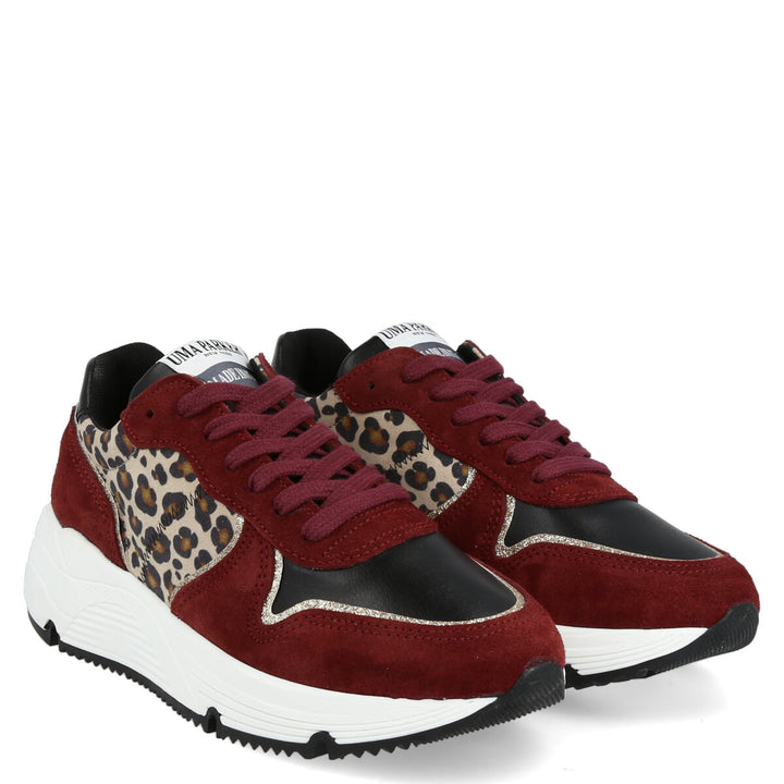 Uma Parker SuperMoon El Bordeaux Moda
