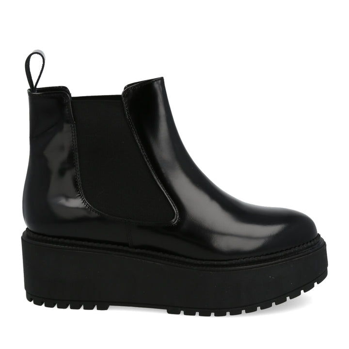 Uma Parker Glossy Beatles Wedge Vendita