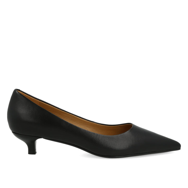 Uma Parker Decollete Chiconic in vitello nero Promozione
