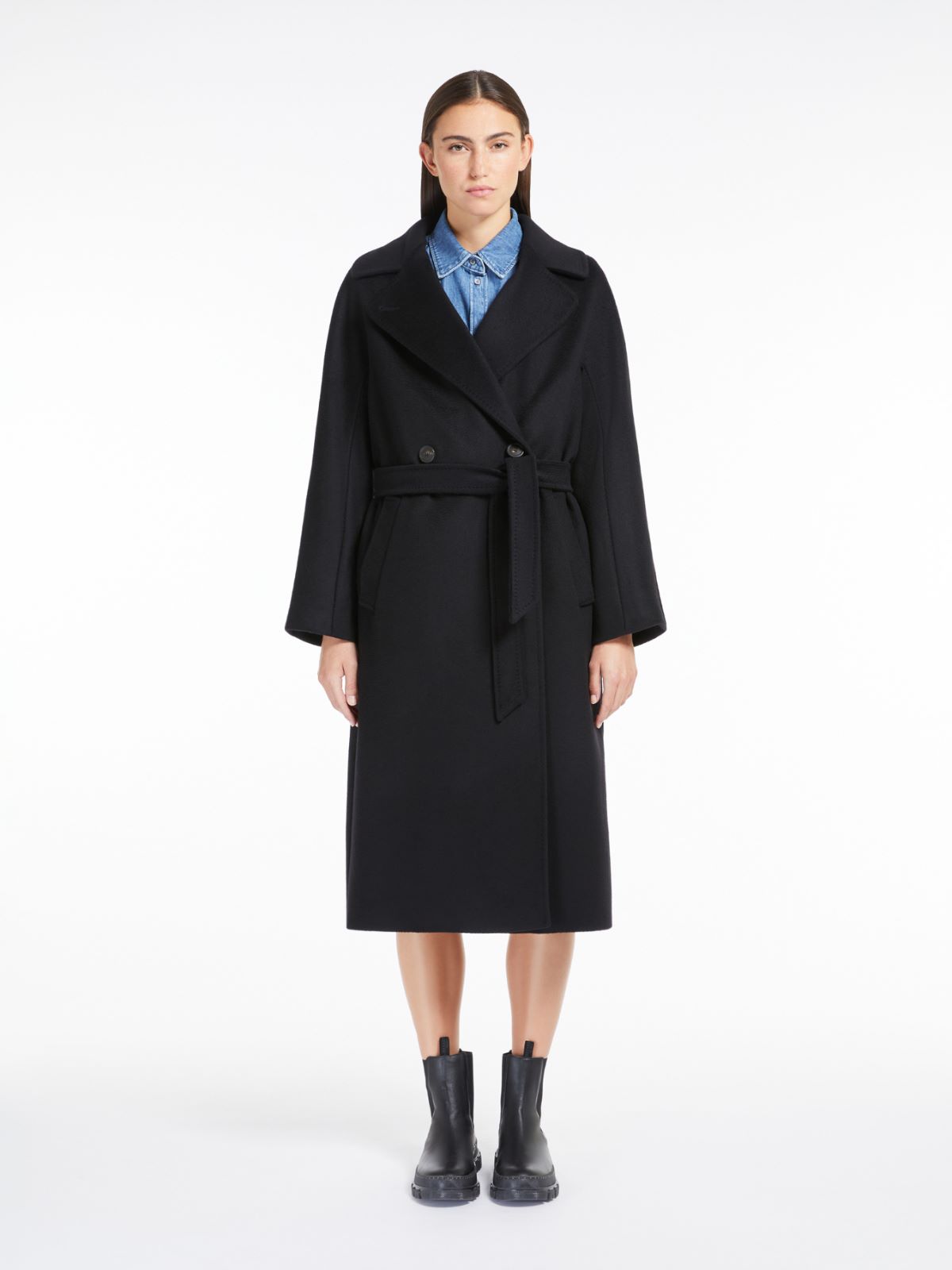 Weekend Cappotto in lana con cintura Promozione