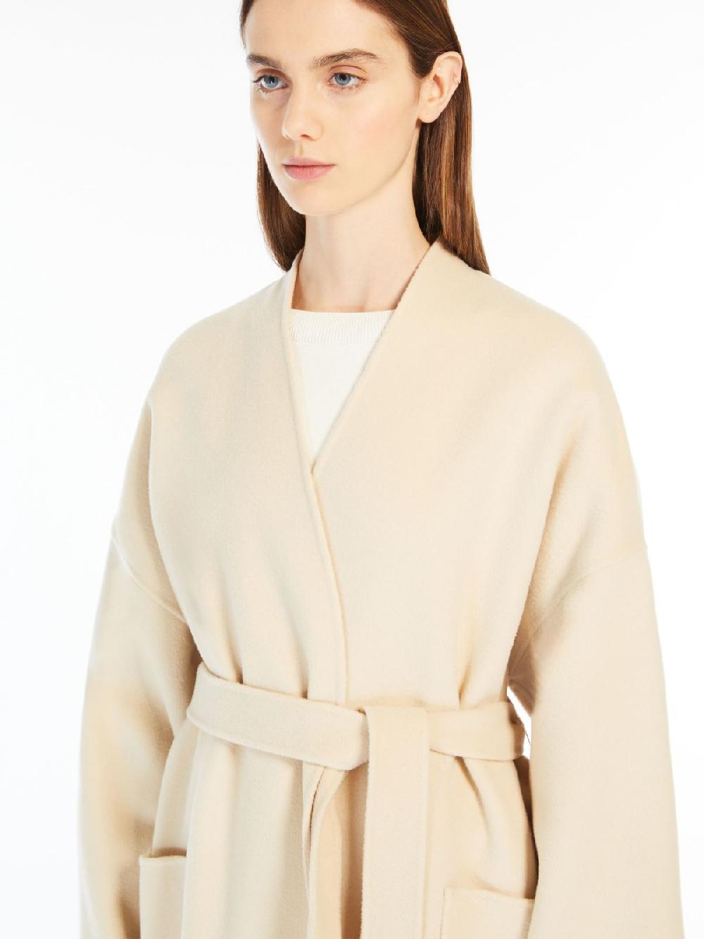 Weekend Cappotto a vestaglia in lana Convenienza
