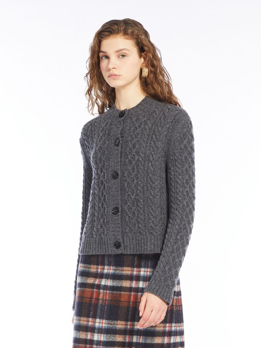 Weekend Cardigan in lana a trecce Sconto