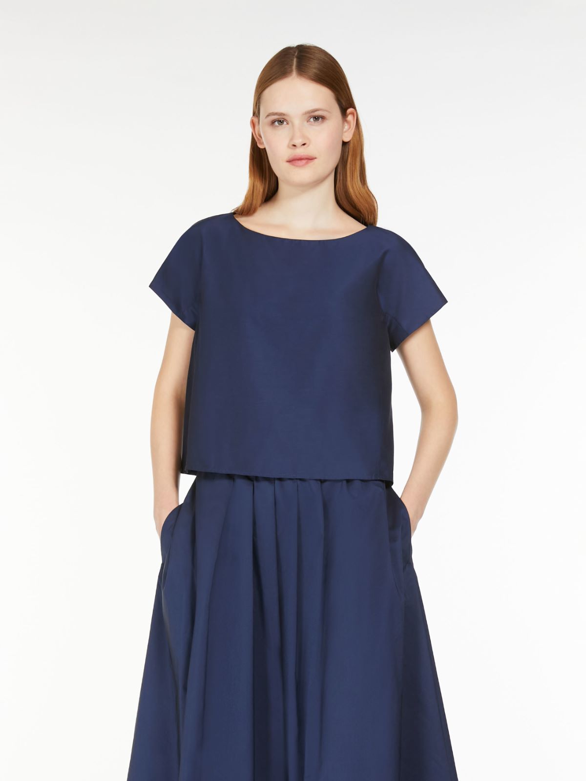 Weekend Top in taffetà Super sconto