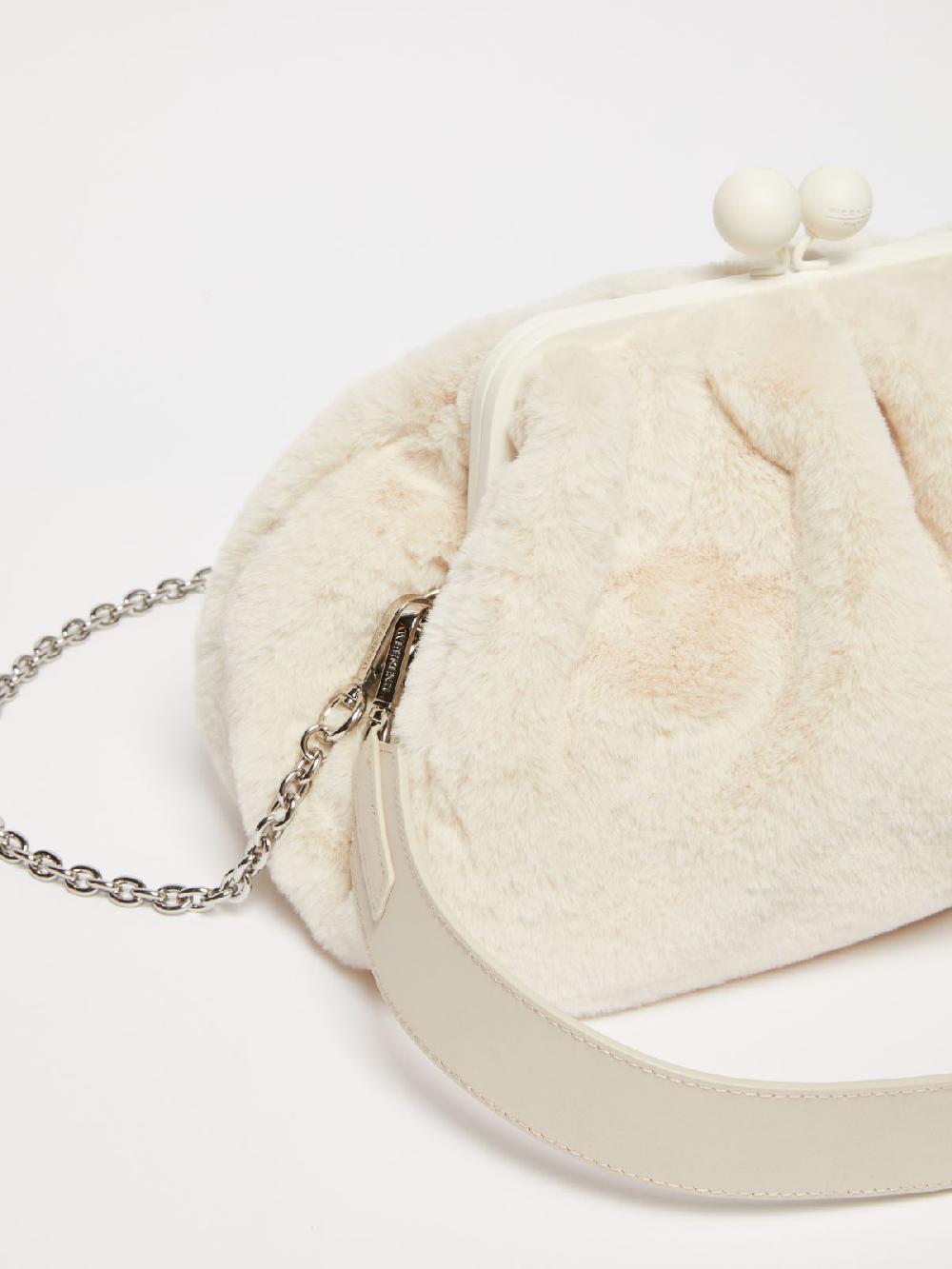 Weekend Pasticcino Bag Medium in tessuto extra soft furry Rilascio limitato