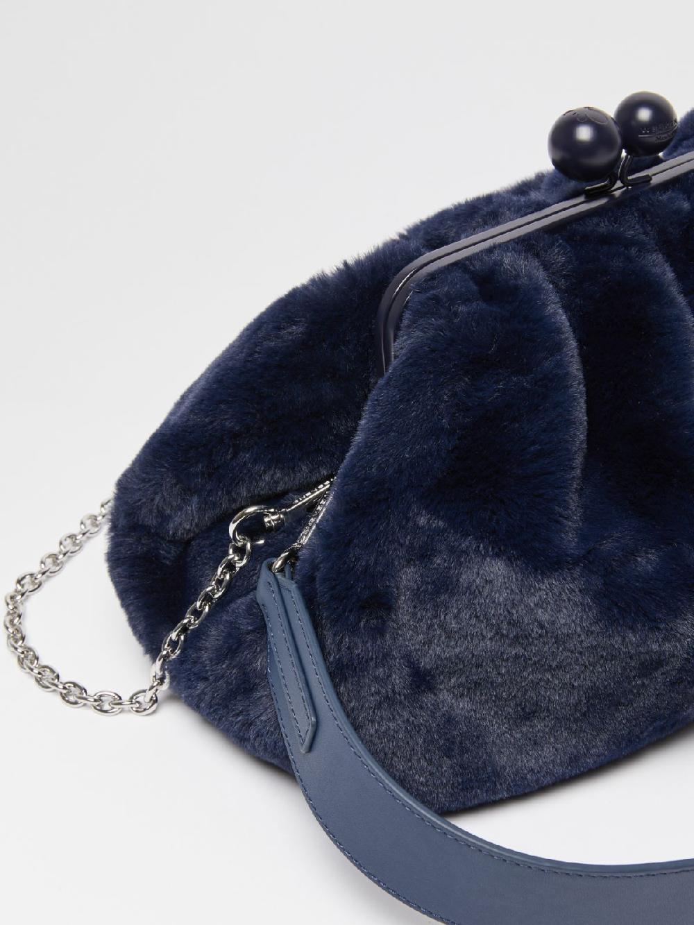 Weekend Pasticcino Bag Medium in tessuto extra soft furry Ultimi tre giorni