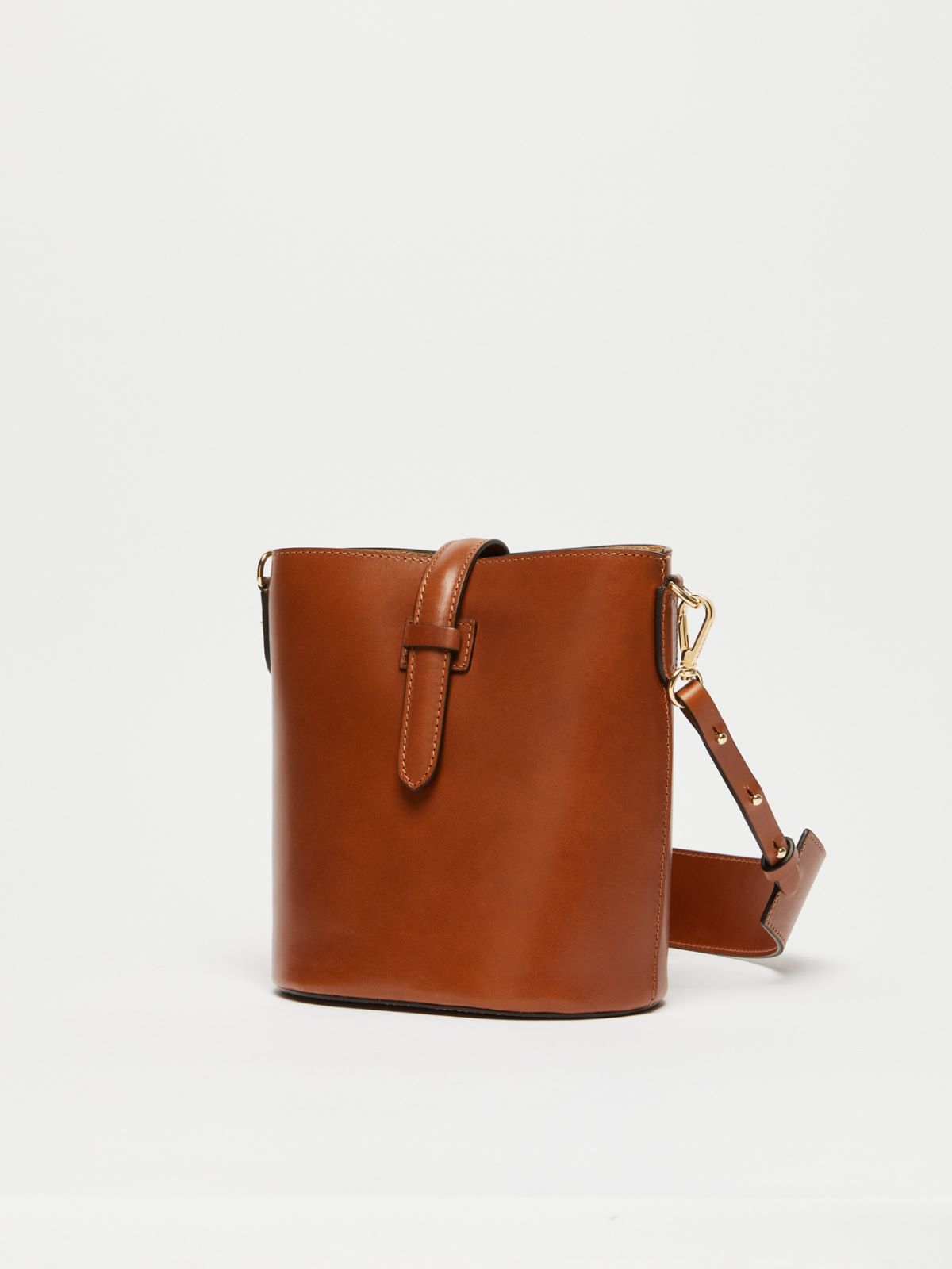 Weekend Borsa a secchiello piccola in cuoio Promozione temporanea