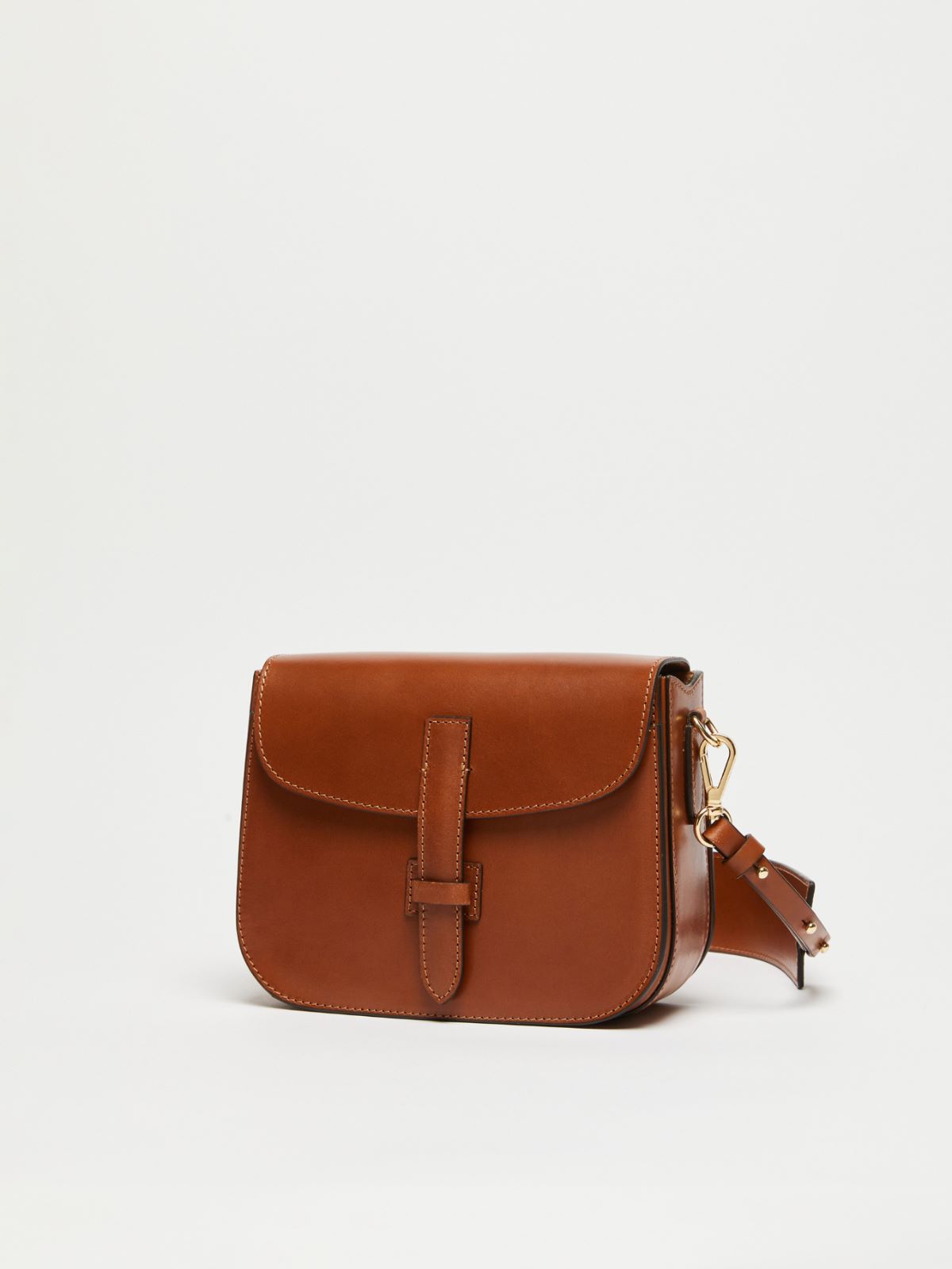 Weekend Borsa a tracolla piccola in cuoio Fino al 50% di sconto