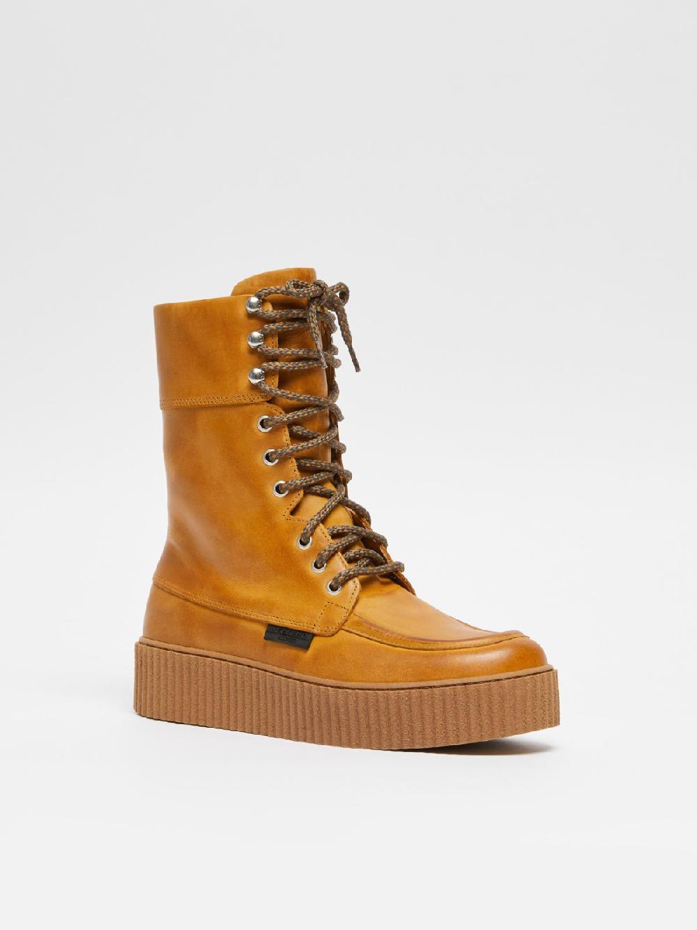 Weekend Stivaletto stringato in cuoio 50% di sconto per tempo limitato