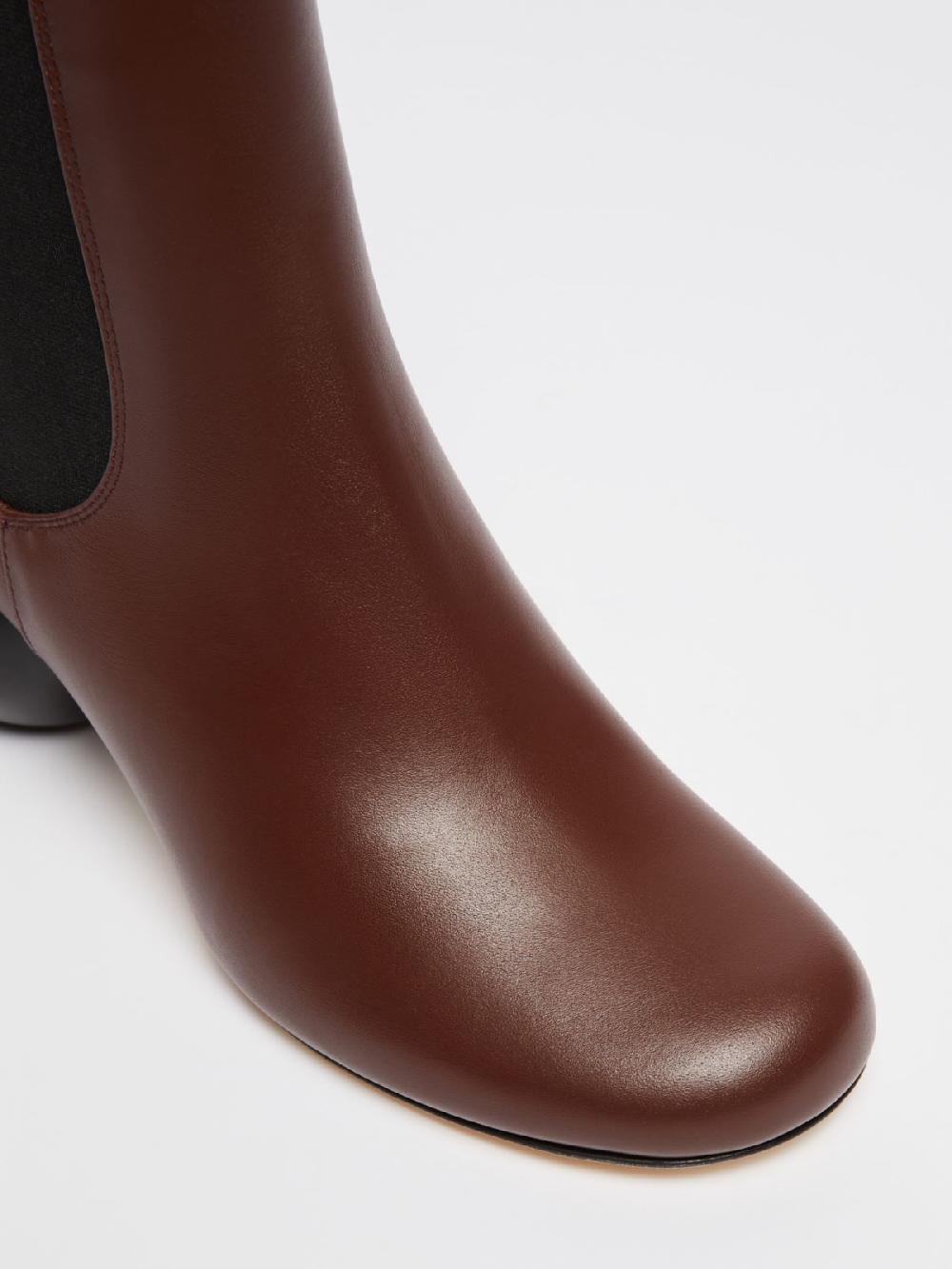 Weekend Chelsea boot con maxi boule Vendita
