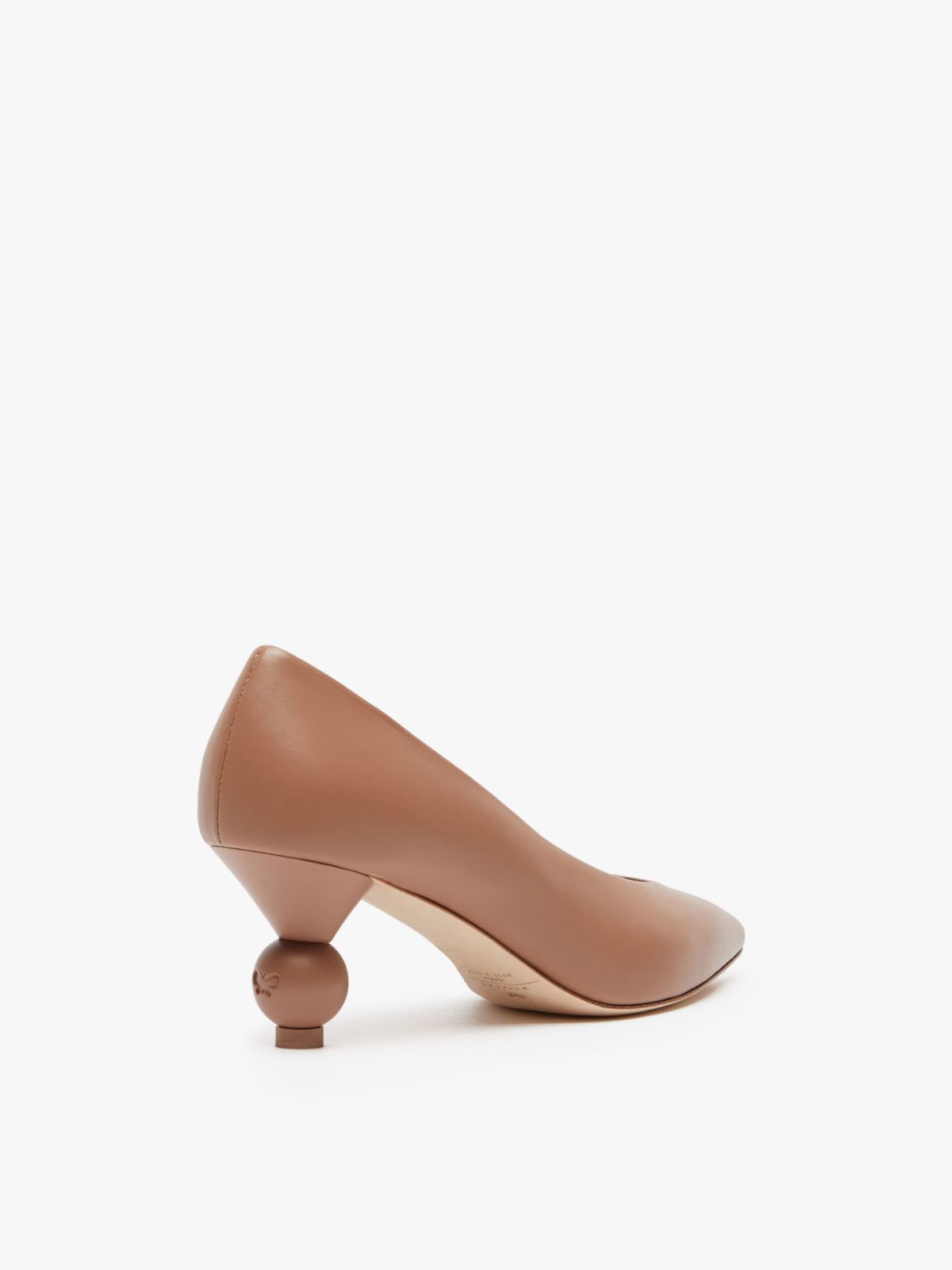 Weekend Pump in nappa Negozi Online