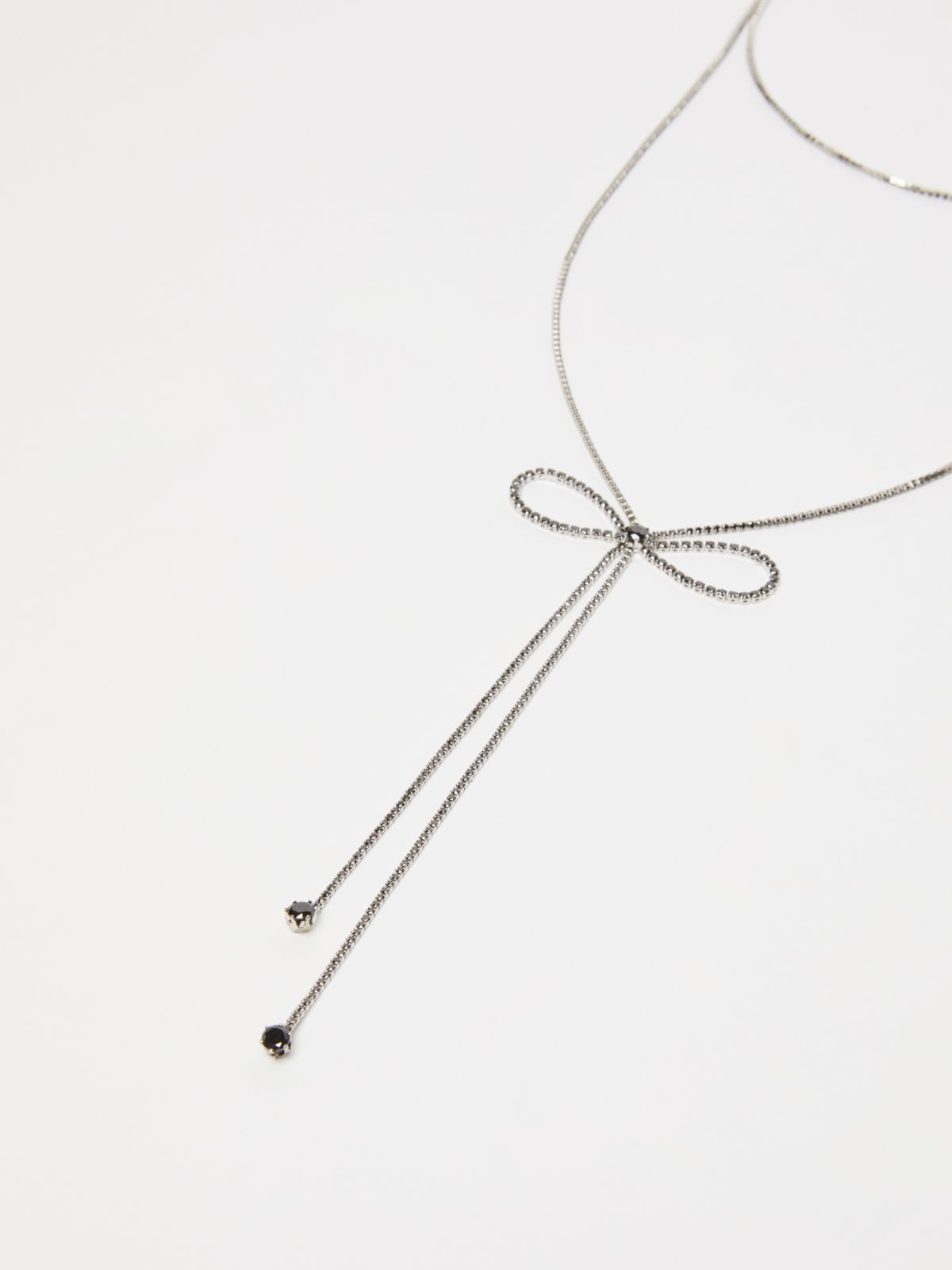 Weekend Set di 2 collane in strass Spedizione gratuita