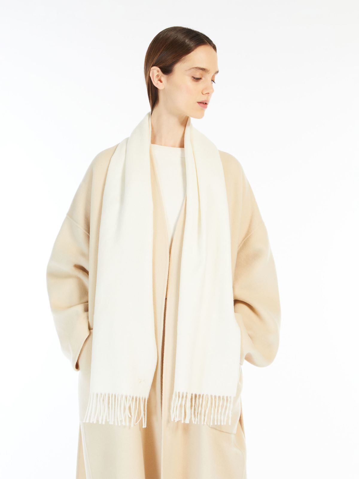 Weekend Sciarpa in baby alpaca Latest fashion